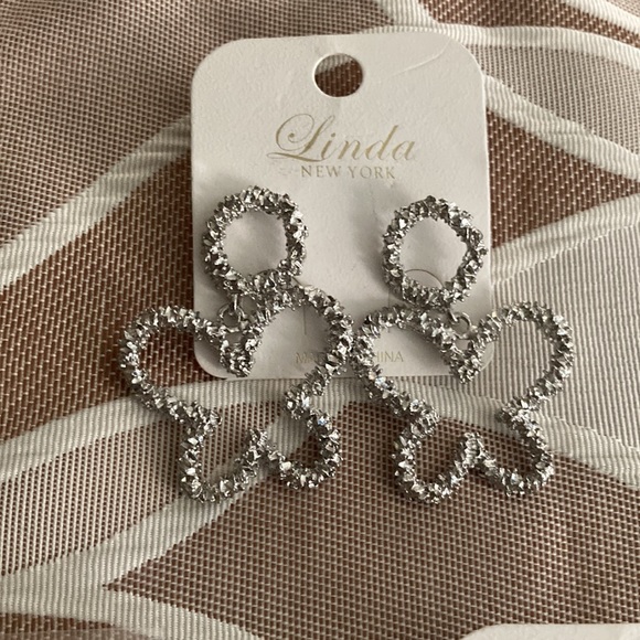 Earrings - Picture 3 of 11